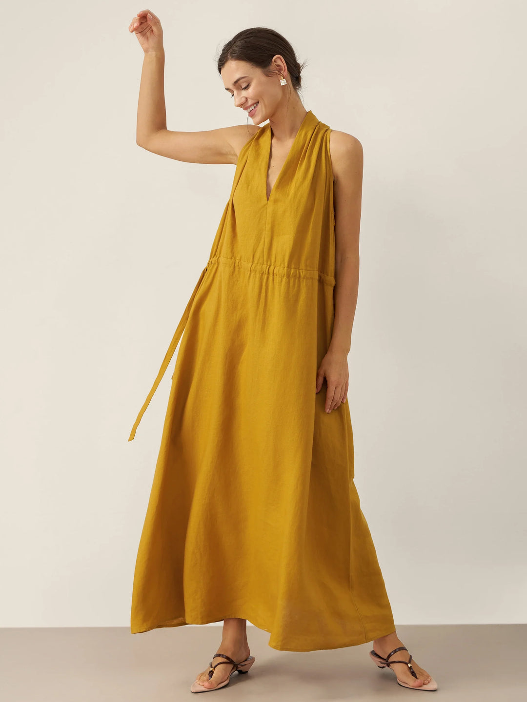 BETH | 100% LINEN V-NECK HALTER MAXI DRESS