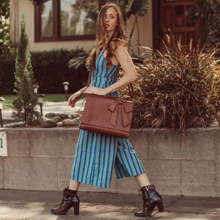 BERNADETTE™ | SHOULDER BACKPACK WITH BOWS