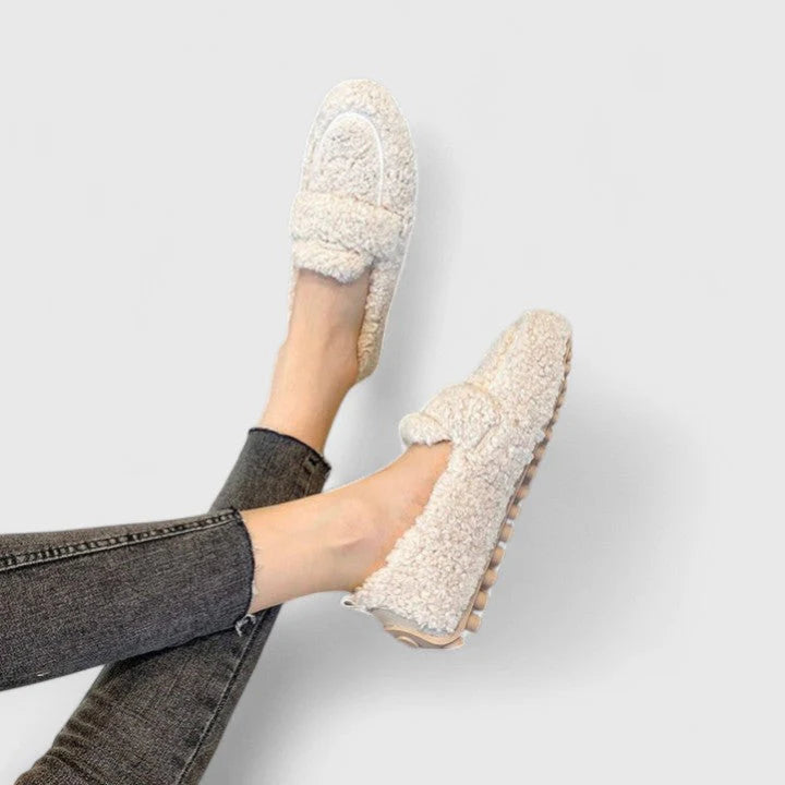 SOLENNE™ | WARM SLIPPERS