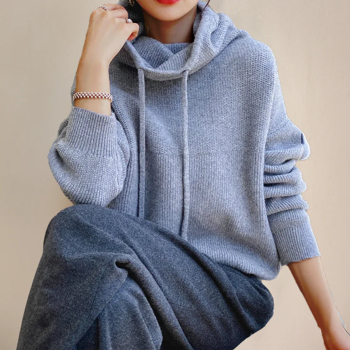 LIA™ | ELEGANT TURTLENECK SWEATER